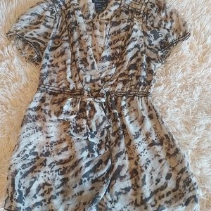 MAX EDITION ladies open front top, size medium